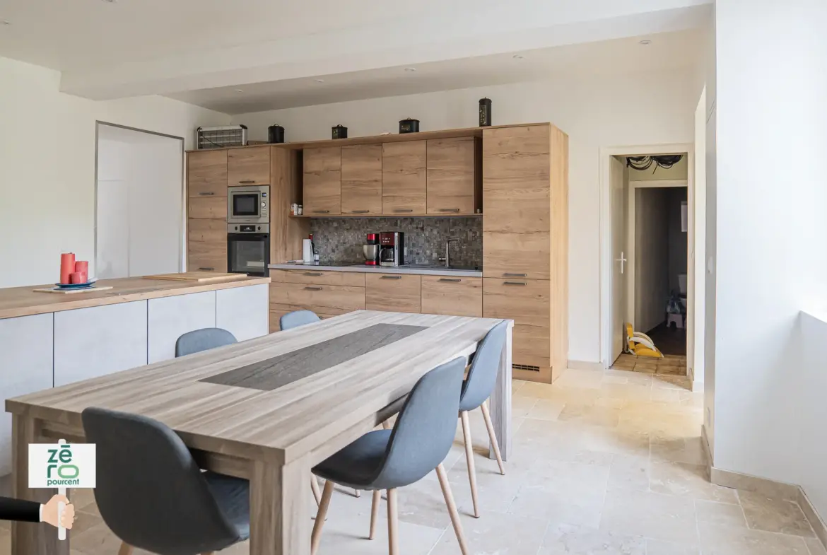 Maison de 145 m² à Mareuil-sur-Lay avec jardin au bord du Lay 