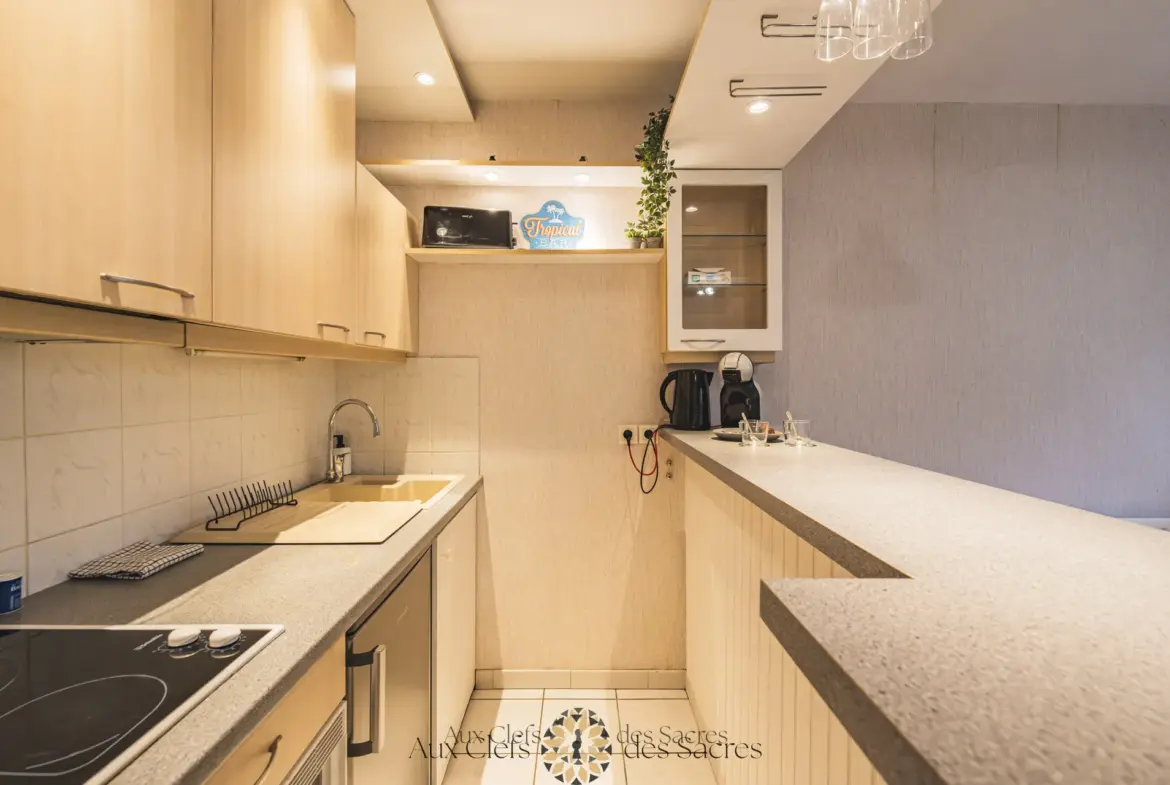 À vendre : Grand studio avec terrasse à Reims secteur Moissons 