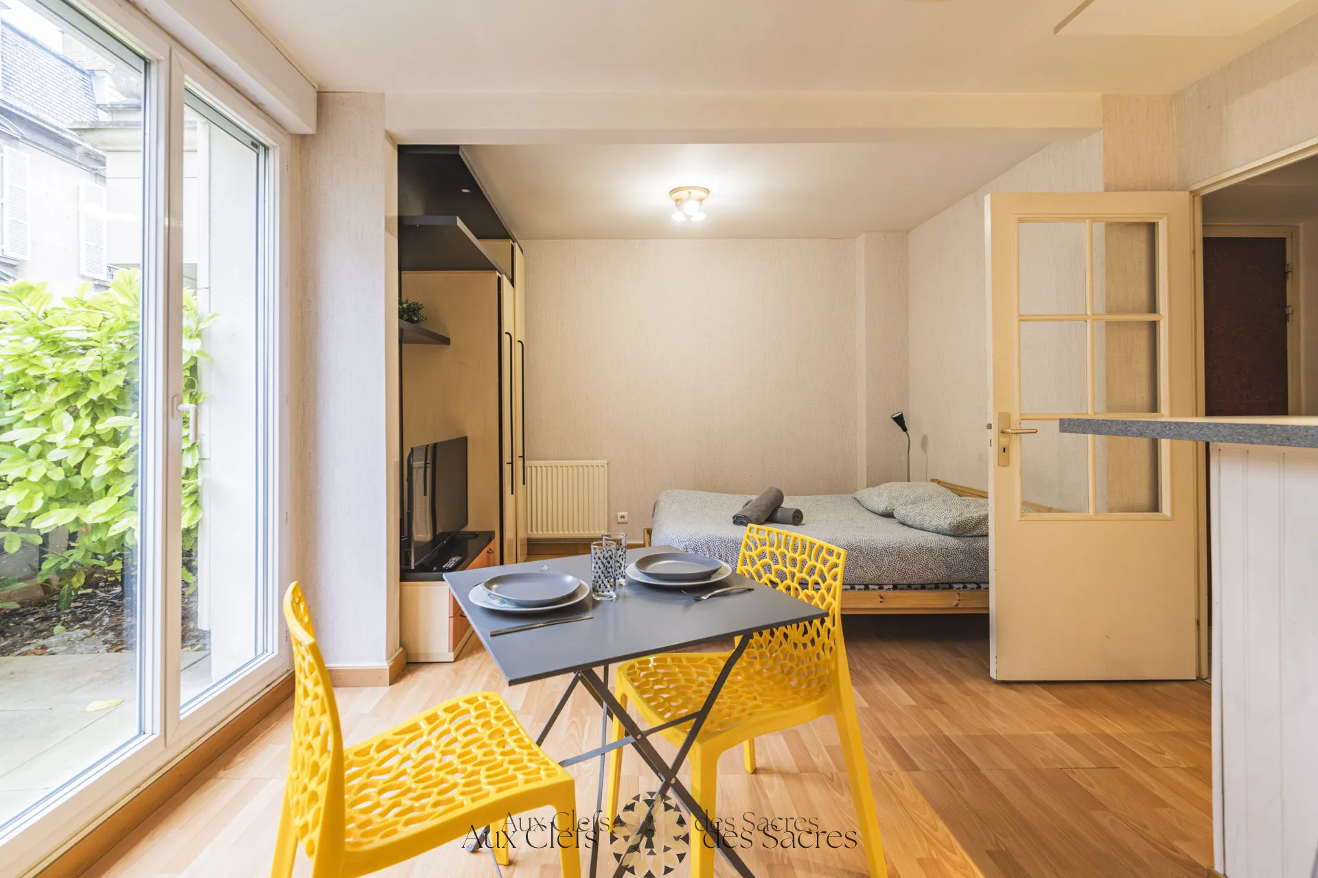 À vendre : Grand studio avec terrasse à Reims secteur Moissons 