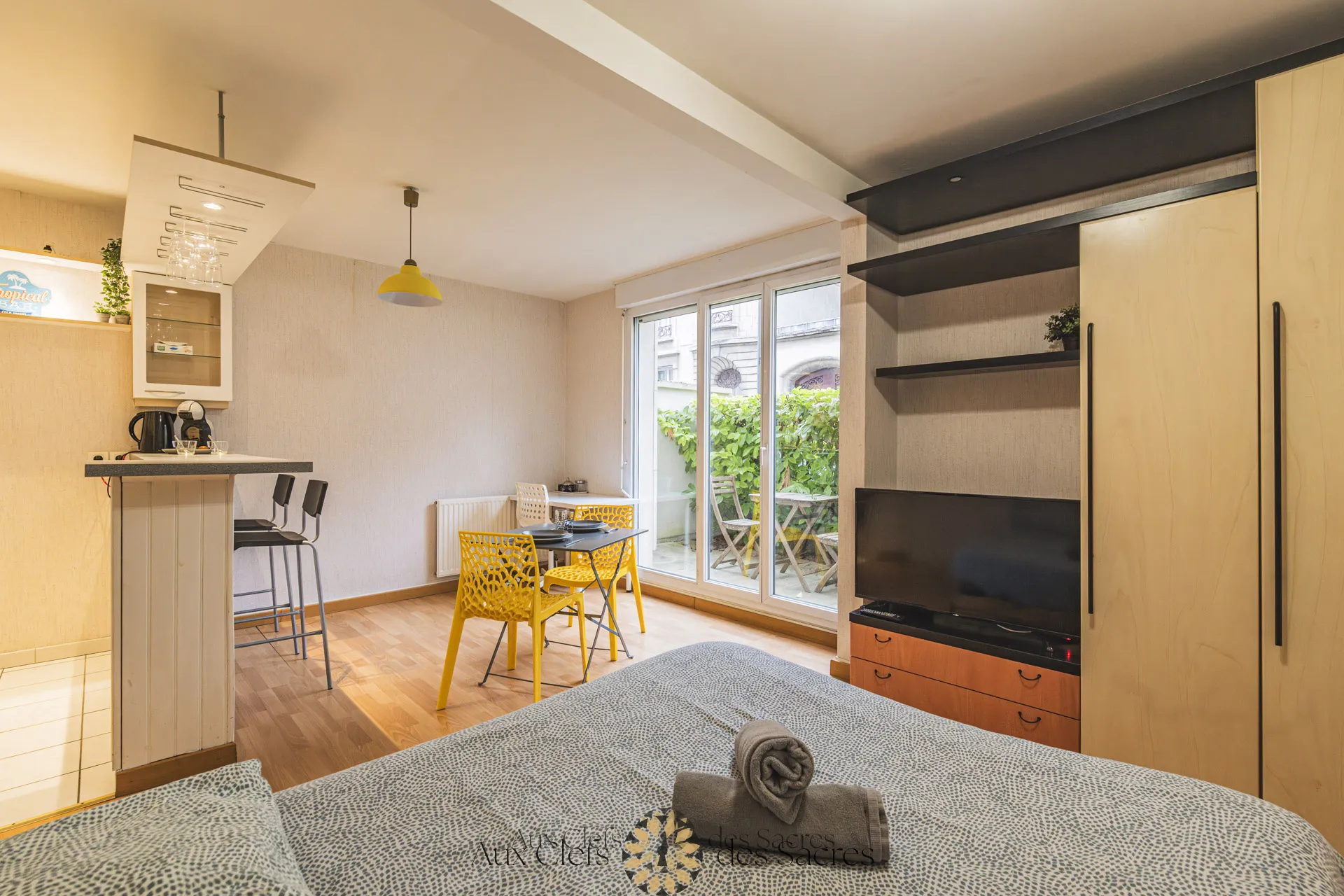 À vendre : Grand studio avec terrasse à Reims secteur Moissons 