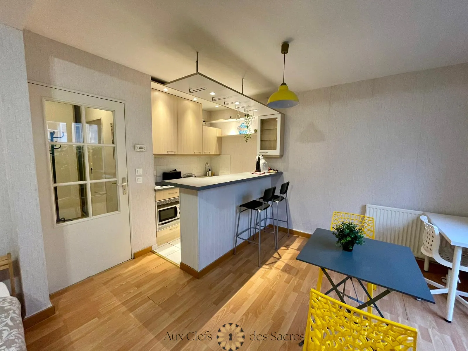 À vendre : Grand studio avec terrasse à Reims secteur Moissons 