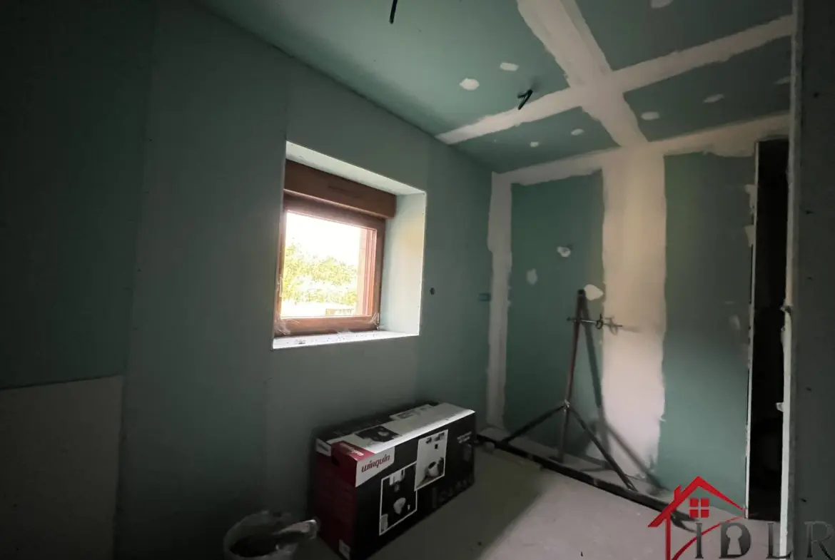 Maison rénovée de type F5 à vendre en Haute-Saône 
