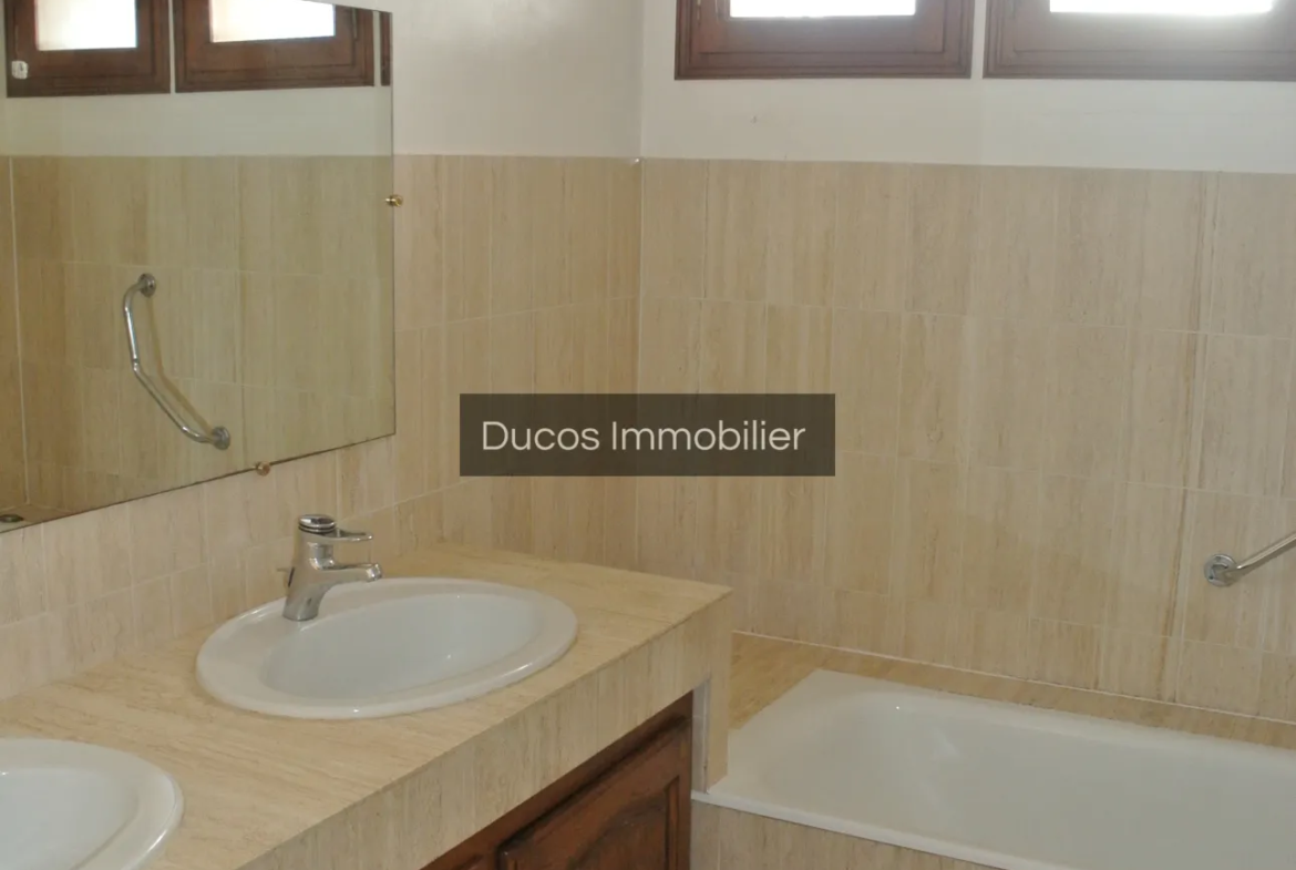 Maison de charme à vendre à Fourques-sur-Garonne 