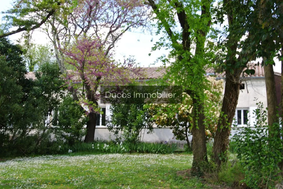 Ancienne ferme rénovée à Marmande avec 2 logements 