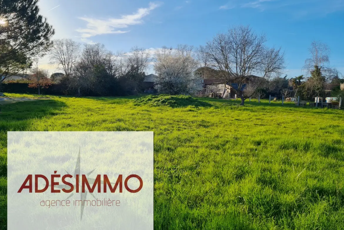 Terrain à bâtir de 1291 m² à Saint-Sulpice-Sur-Lèze 