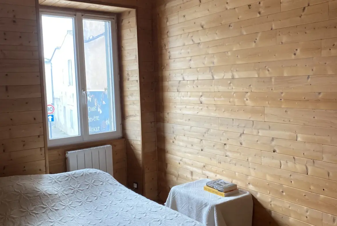 Maison de ville avec jardin à Langon - Idéale pour habitation ou investissement 