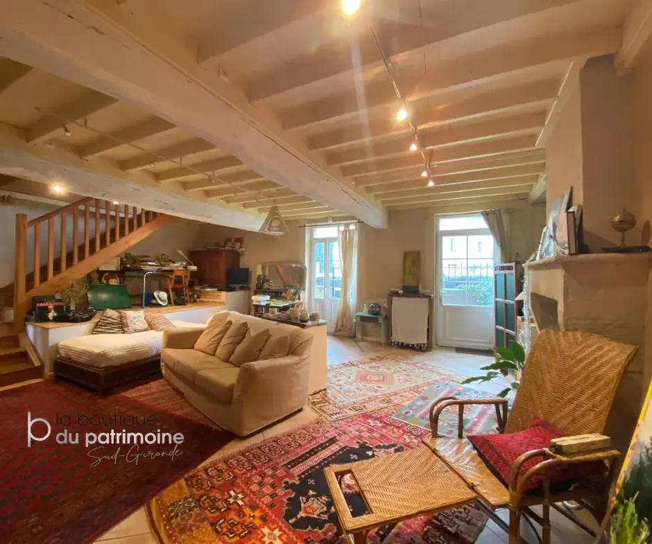 Maison de ville avec jardin à Langon - Idéale pour habitation ou investissement 