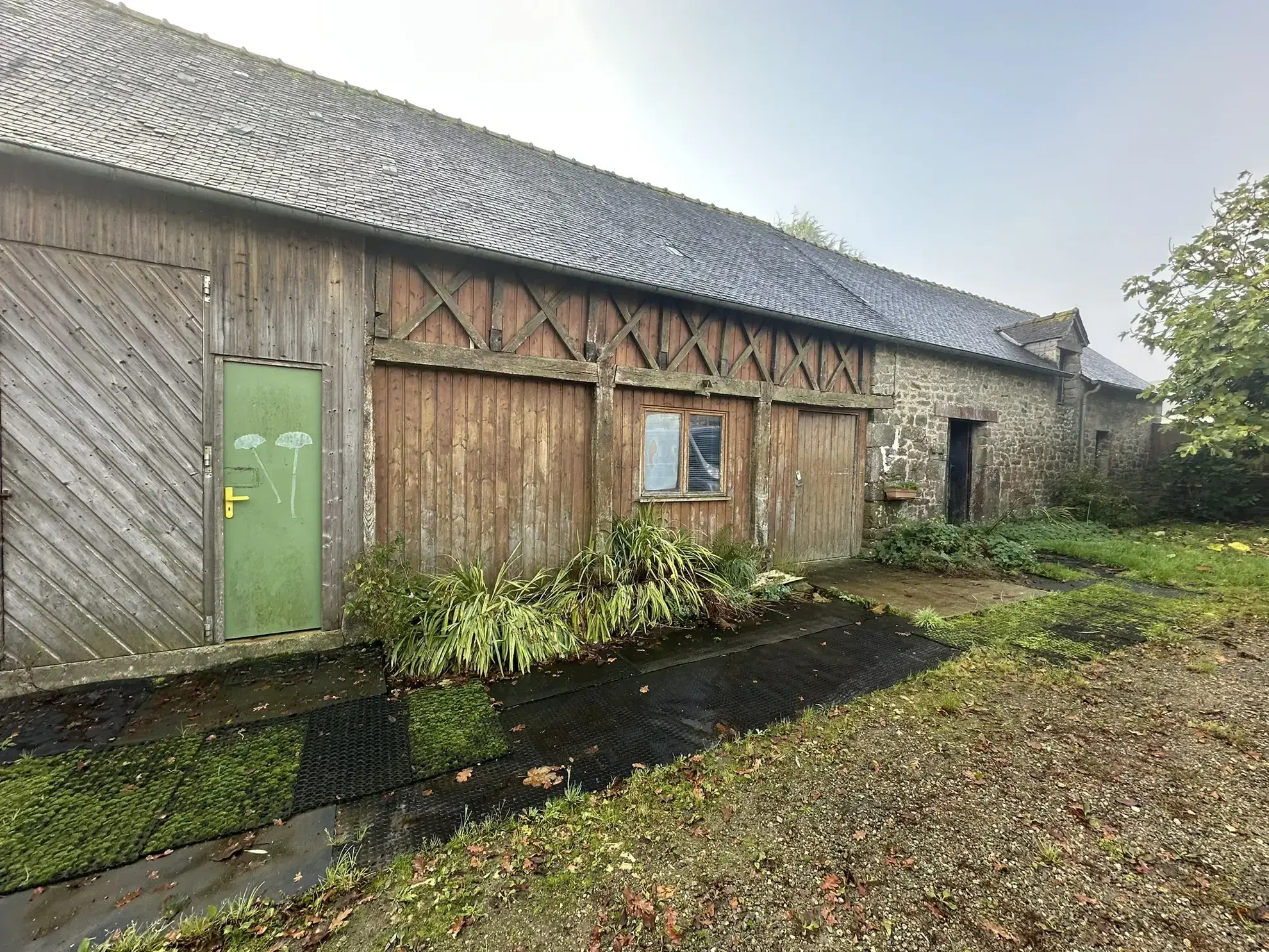 Ensemble immobilier à vendre à Pluméliau 
