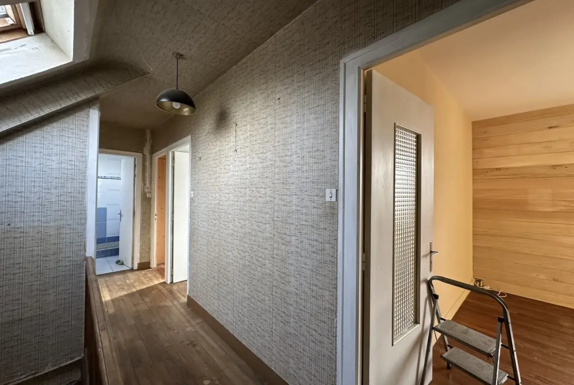 Ensemble immobilier à vendre à Pluméliau 