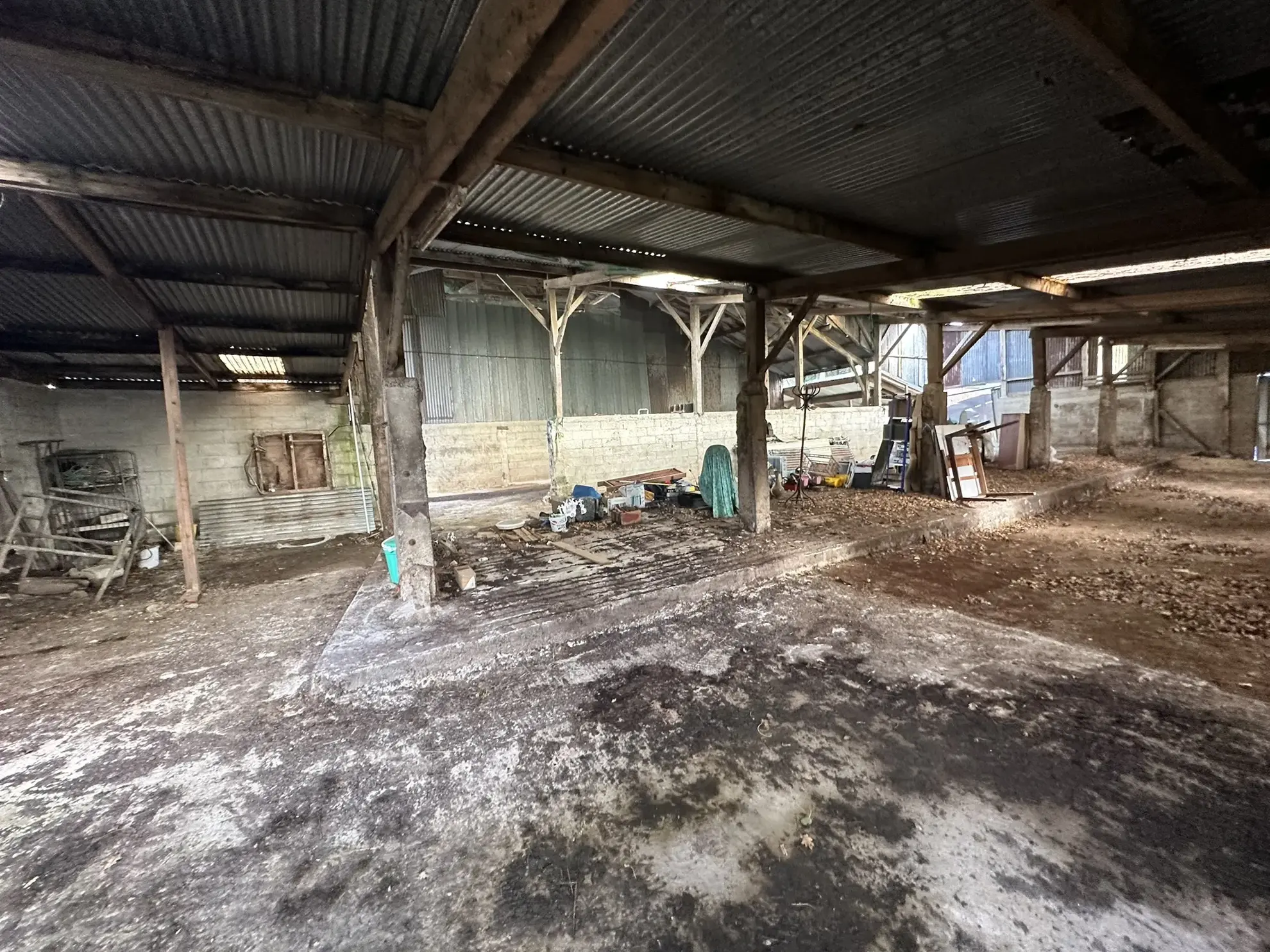 Ensemble immobilier à vendre à Pluméliau 