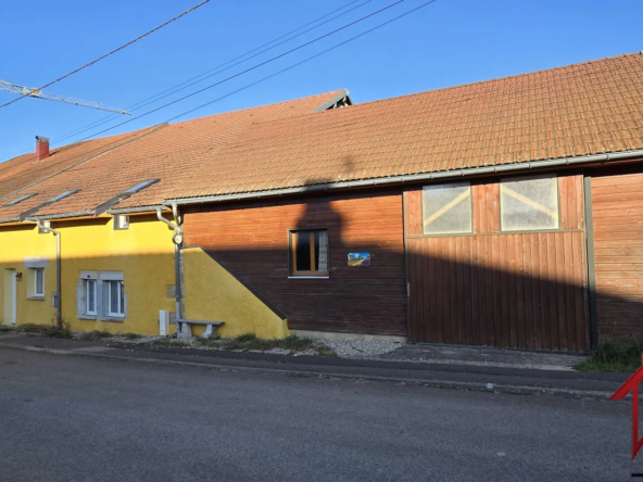 Maison de Village Rénovée de 191 m² à Baume-les-Dames 