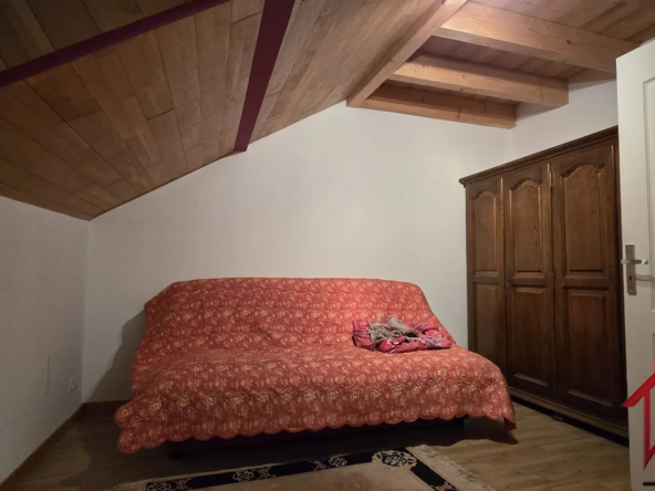 Maison de Village Rénovée de 191 m² à Baume-les-Dames 