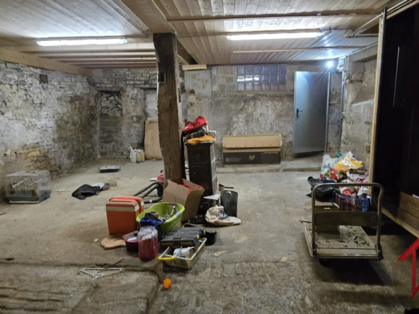 Maison de Village Rénovée de 191 m² à Baume-les-Dames 