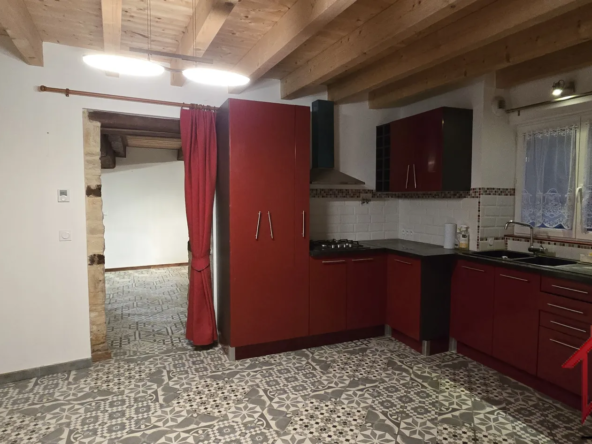 Maison de Village Rénovée de 191 m² à Baume-les-Dames 
