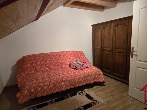Maison de Village Rénovée de 191 m² à Baume-les-Dames 