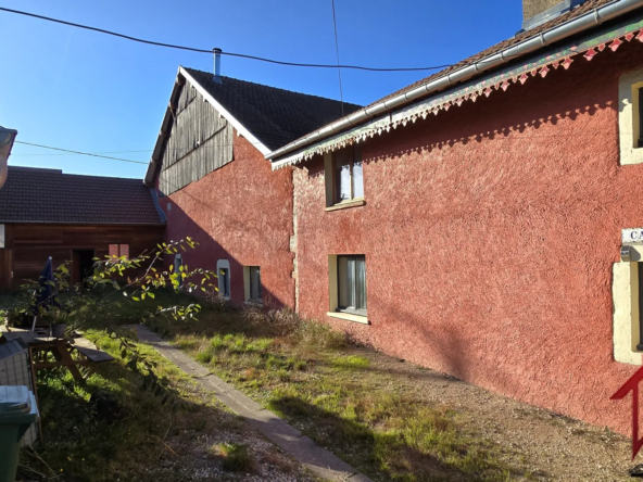 Maison de Village Rénovée de 191 m² à Baume-les-Dames 