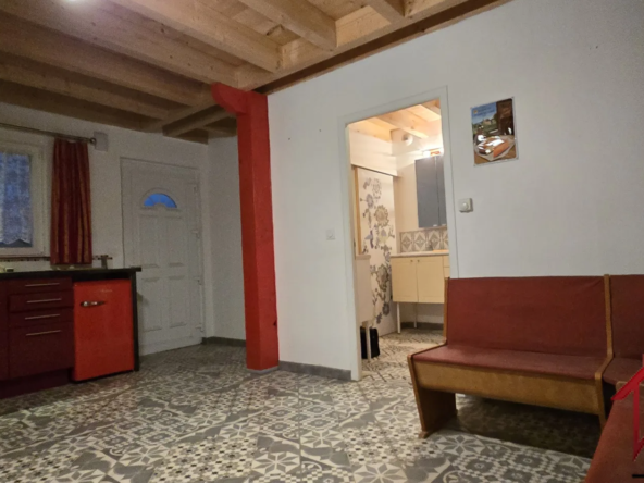 Maison de Village Rénovée de 191 m² à Baume-les-Dames 