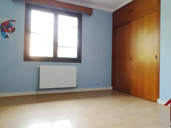 Pavillon cinq chambres à vendre à Chaumont - 175 m² 