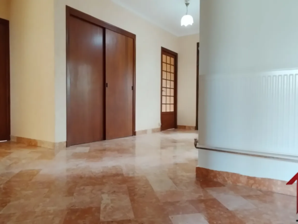 Pavillon cinq chambres à vendre à Chaumont - 175 m² 