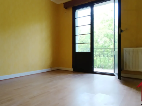 Pavillon cinq chambres à vendre à Chaumont - 175 m² 