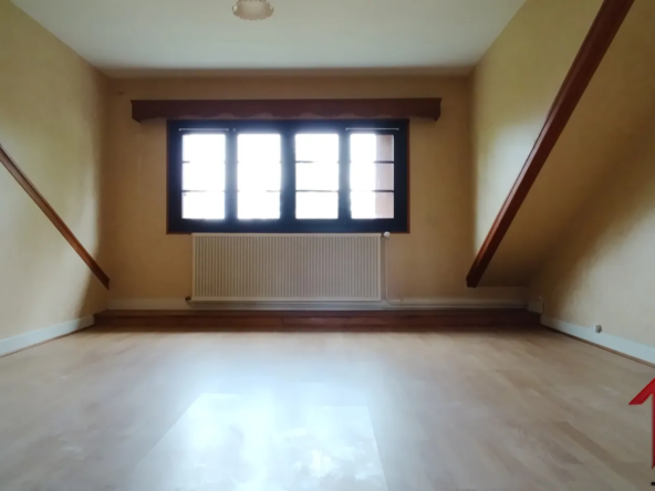 Pavillon cinq chambres à vendre à Chaumont - 175 m² 