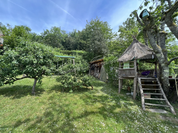 Maison familiale avec vue imprenable à La Marche - 161 000 € 
