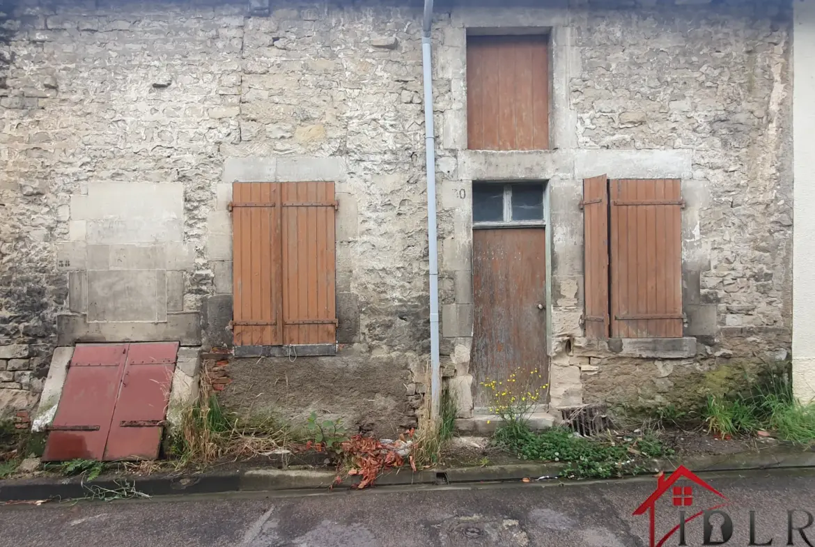Investissement : Deux maisons à restaurer près de Saint-Dizier 