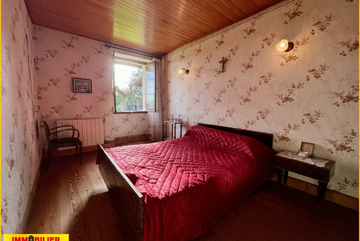 Maison en Pierre avec Vue sur les Vignes à Illats 