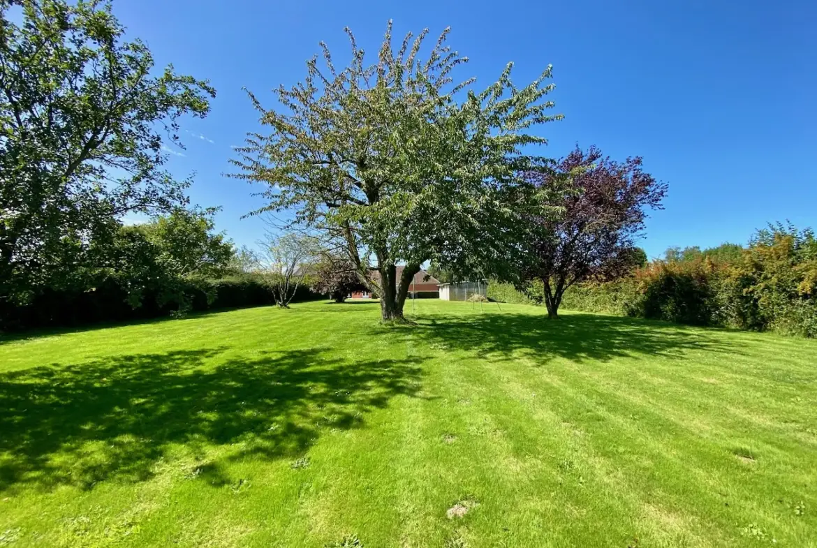 Maison individuelle à vendre à Maubeuge - 4 chambres, jardin 