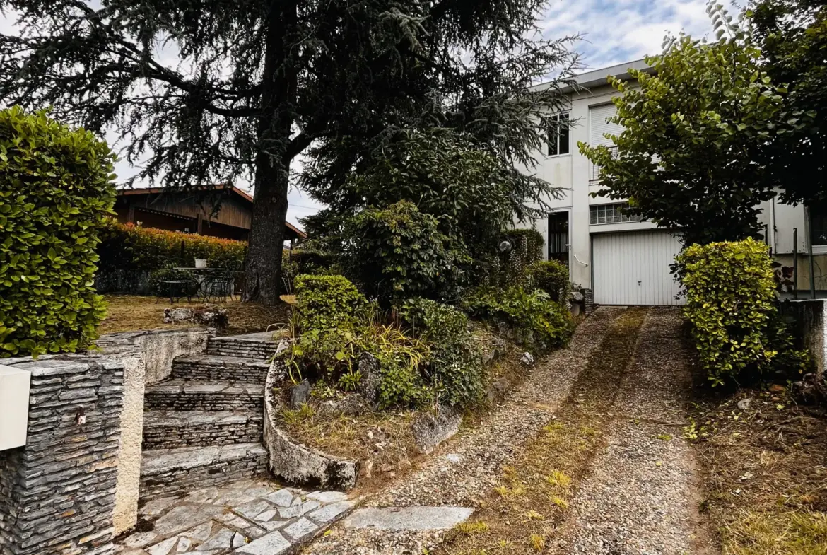 Maison Type 4 à Vendre à Créon 