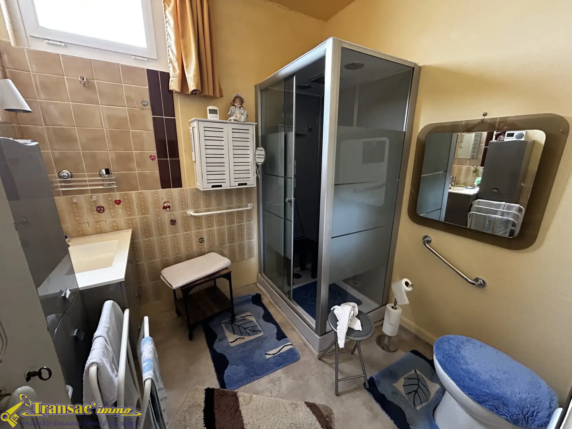 Maison de Village 96 m² à Lachaux avec Cour et Grange 