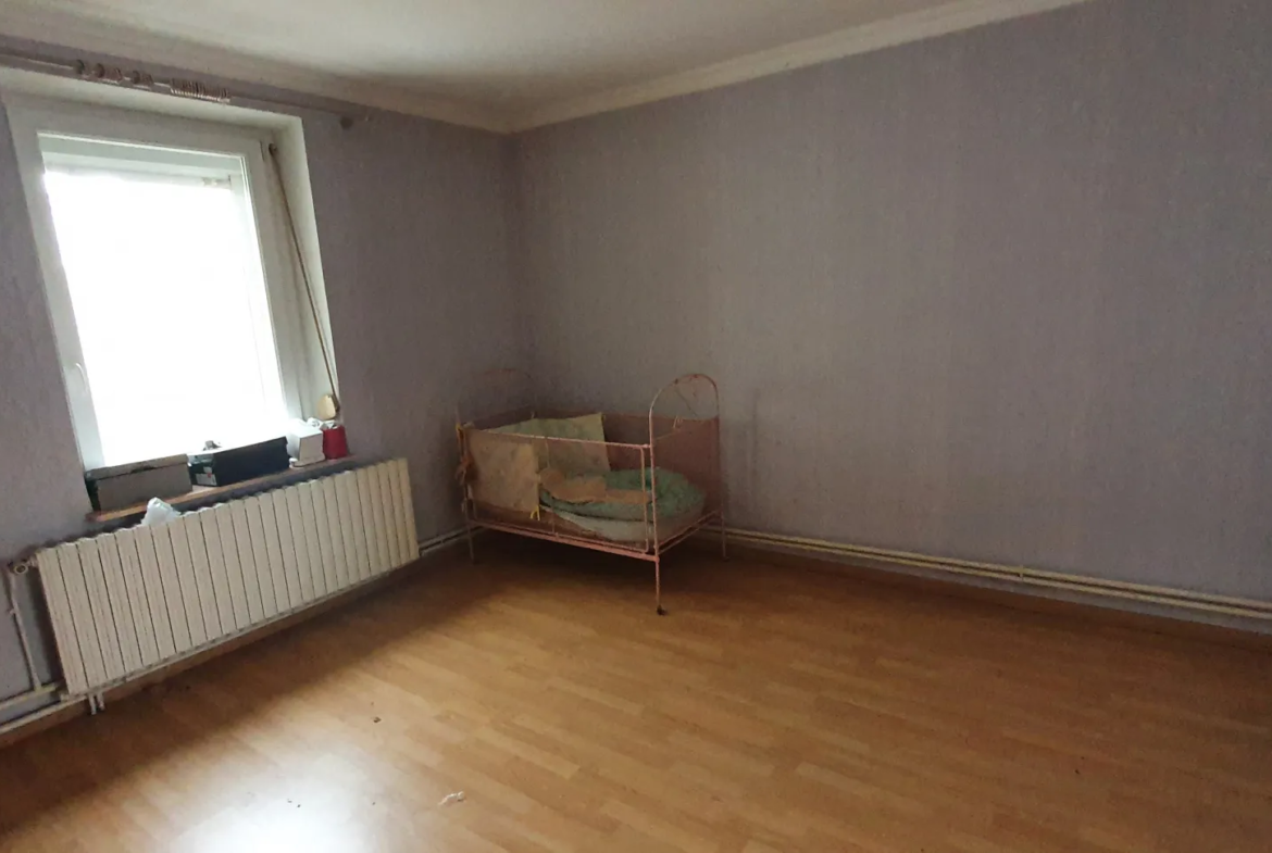 Maison spacieuse à vendre à Villing - 262,64 m² 