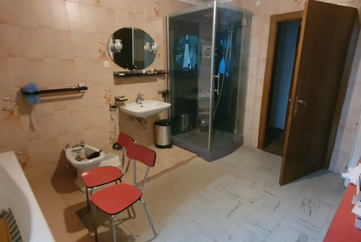 Maison spacieuse à vendre à Villing - 262,64 m² 