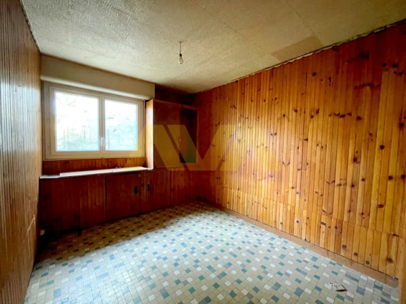 Maison mitoyenne des années 60 à Garindein 