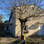 Maison atypique à Landerrouet-sur-Ségur avec 3 chambres et grand jardin