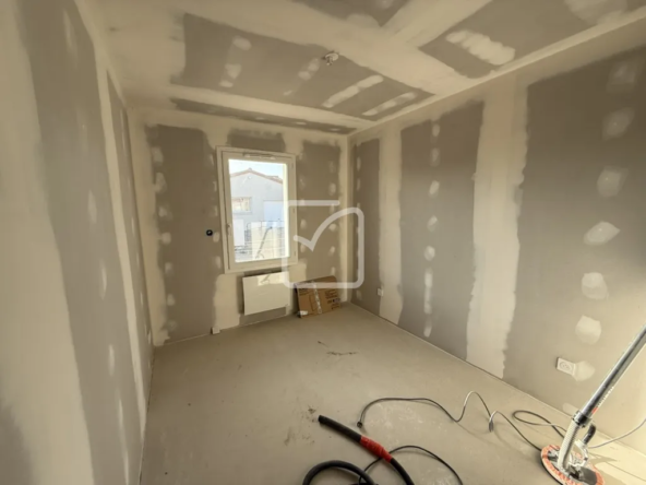 À vendre : Maison neuve aux normes PMR à Fontaine-le-Comte 