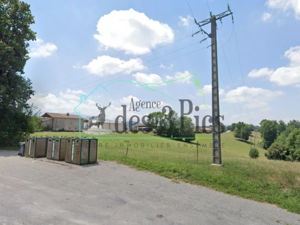 Terrain constructible de 3 200 m² à vendre à St-Martin 