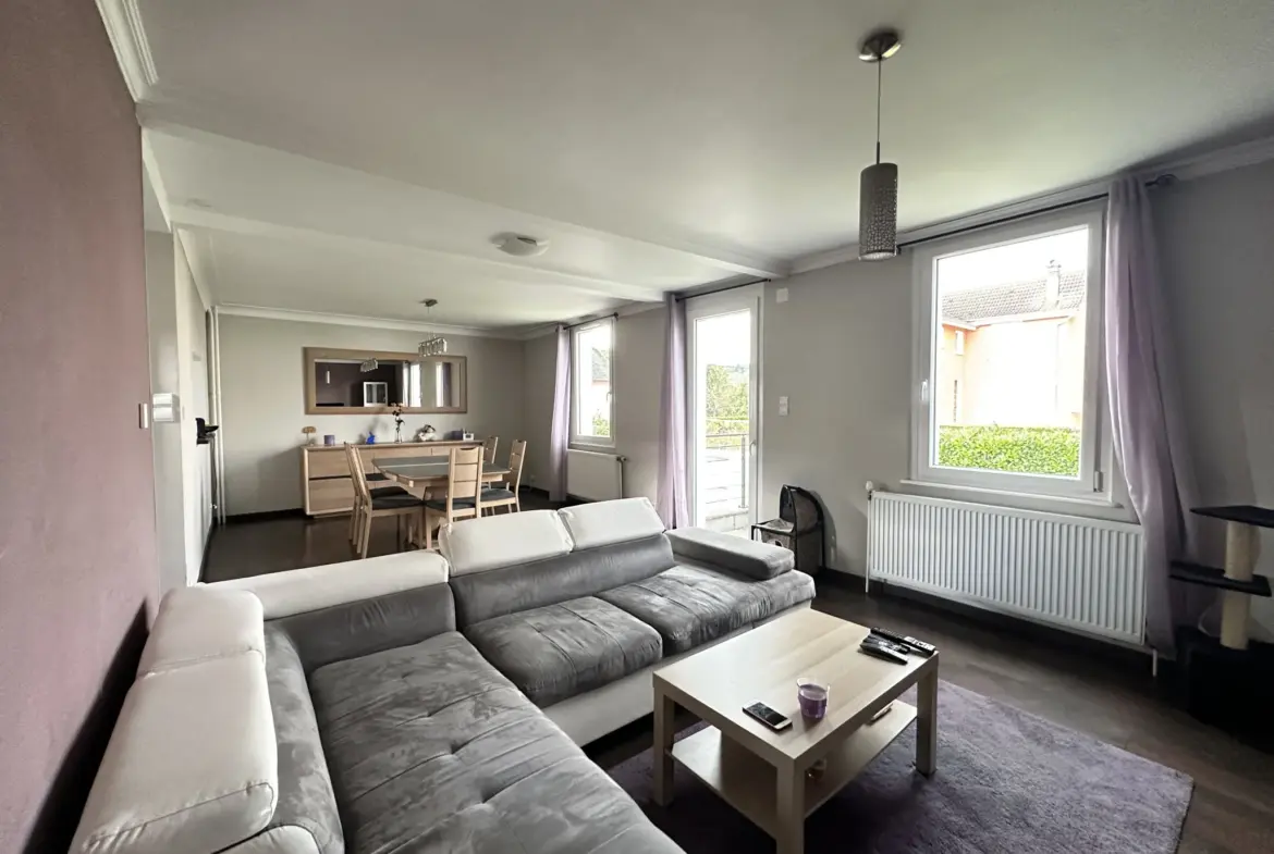 Maison T6 à vendre à Valentigney - 143 m² sur terrain de 8,90 ares 