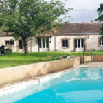 Longère avec piscine à 15 min de Vendôme et 20 min de la gare TGV