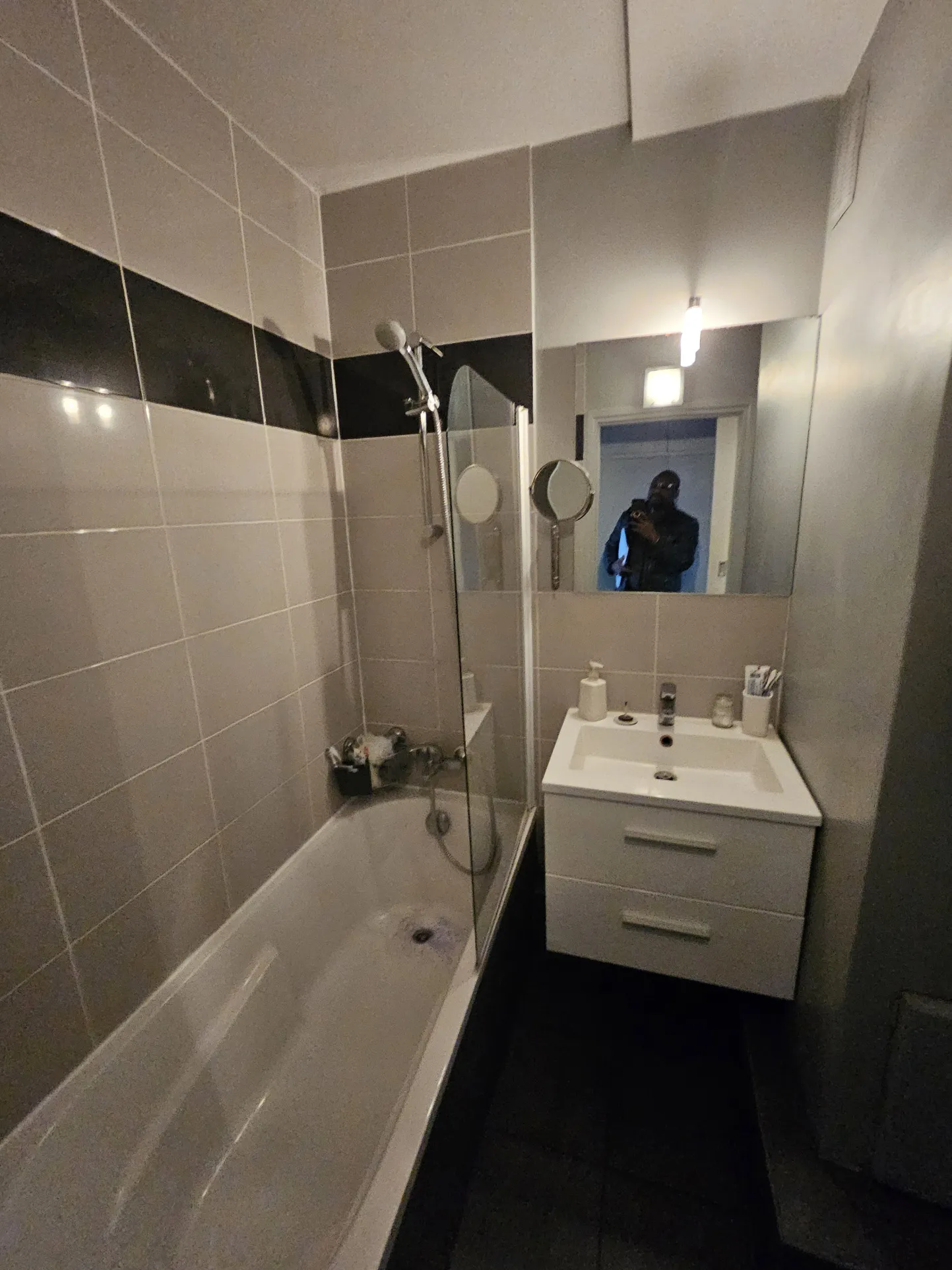Appartement spacieux 4 pièces à Trappes (78190) avec parking 
