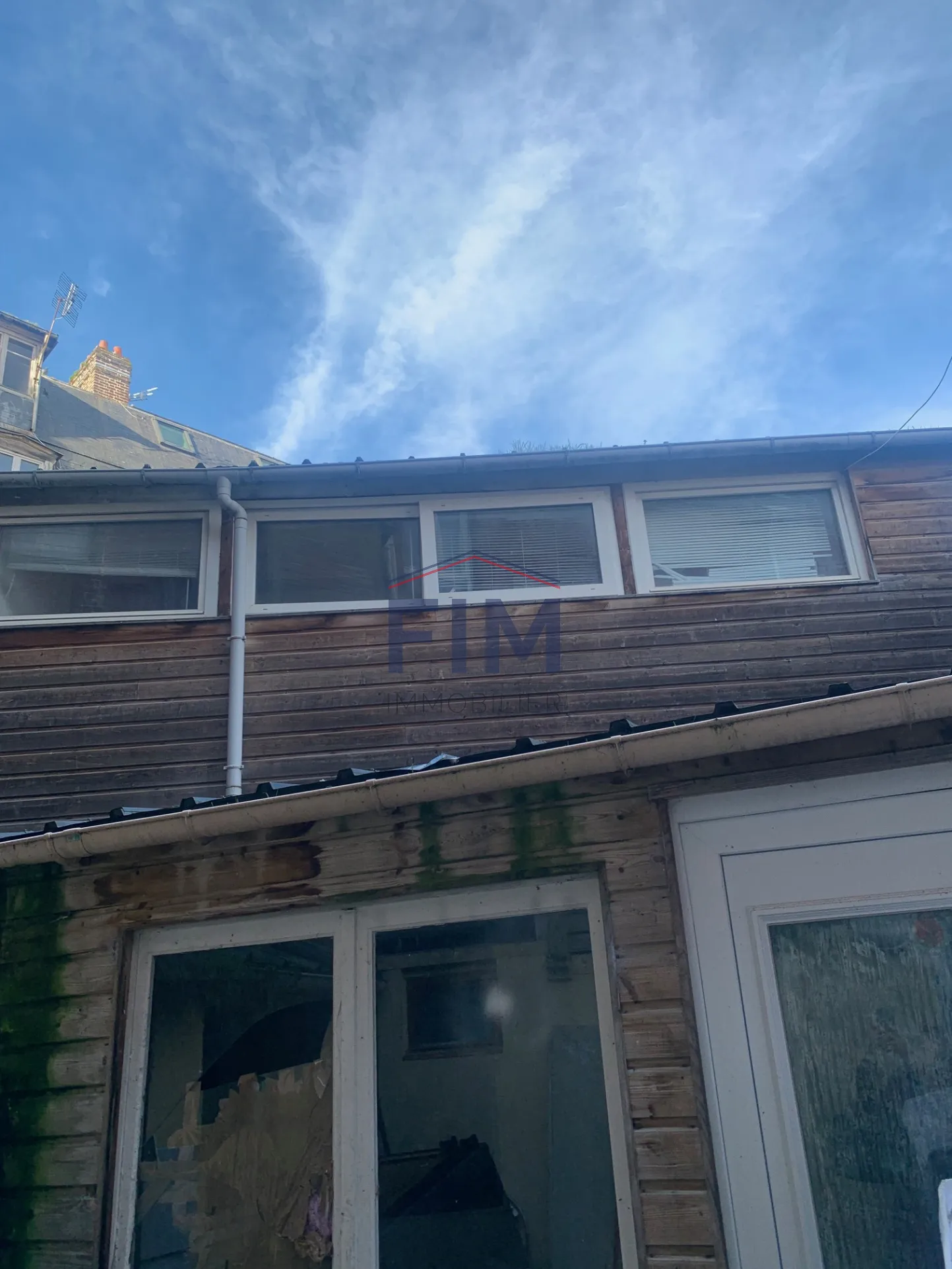 Maison de ville F3 avec cour privée à Dieppe - À rénover 