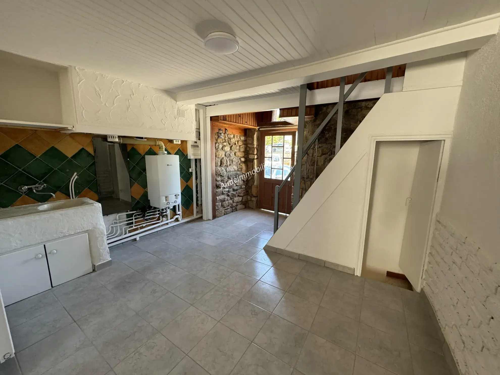Maison atypique en pierres à Limoux - Idéale pour location saisonnière 