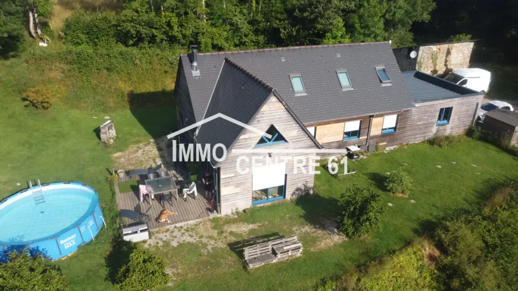 Maison bois de 108m² au calme en lisière de forêt à Alençon
