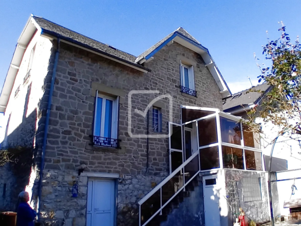 Charmante maison années 30 avec jardin à Brive-la-Gaillarde 