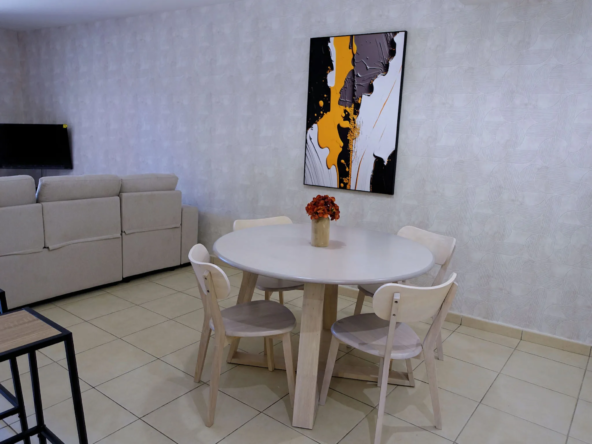 Spacieux appartement T2 de 61 m² à vendre à St Denis avec terrasse 
