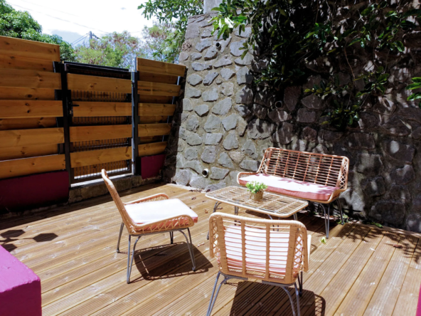 Spacieux appartement T2 de 61 m² à vendre à St Denis avec terrasse 