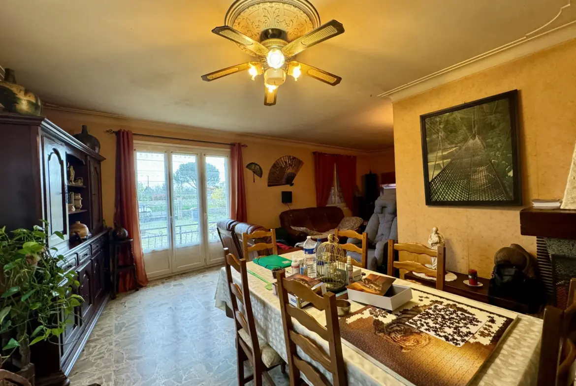 Maison avec jardin constructible à La Ville Dieu Du Temple 