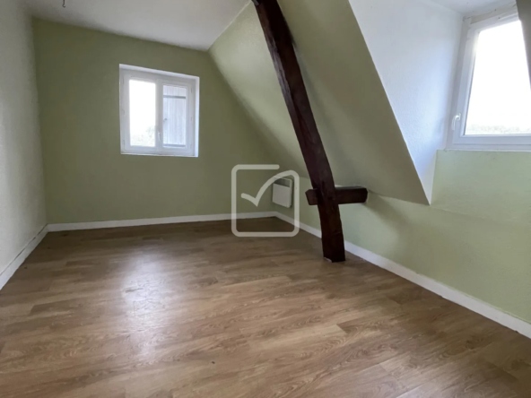 Maison familiale en pierre à vendre à Alles-sur-Dordogne 