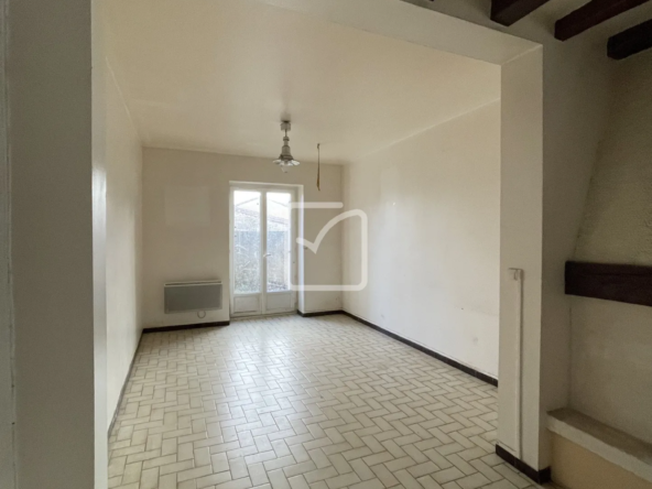 Maison familiale en pierre à vendre à Alles-sur-Dordogne 
