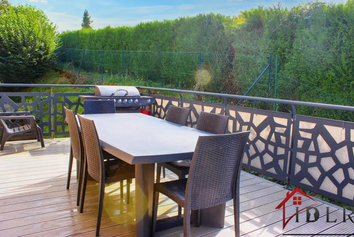 Maison entièrement rénovée à Laval-sur-Vologne à vendre 